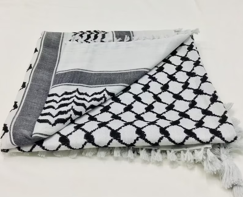 The Keffiyeh Scarf: A Symbol of Style, Heritage, and Versatility