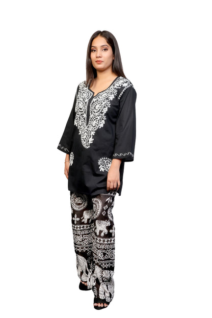 White & black summer cotton top with lace for women