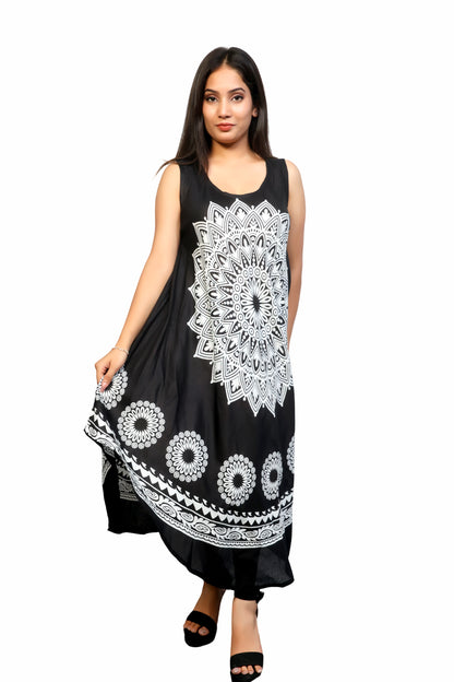 Women's black & white sleeveless U-neck dress for spring & summer